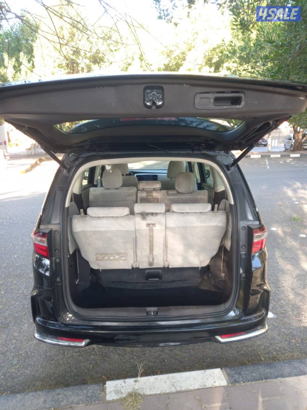 هوندا اوديسى2019 شاصى صغير عداد 230الف شرط الفحص شاصى كير ومكينه4