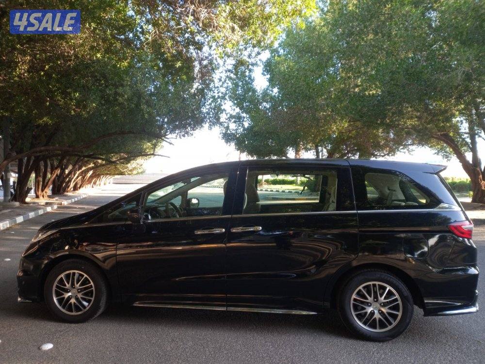 هوندا اوديسى2019 شاصى صغير عداد 230الف شرط الفحص شاصى كير ومكينه6