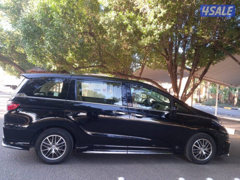 هوندا اوديسى2019 شاصى صغير عداد 230الف شرط الفحص شاصى كير ومكينه8