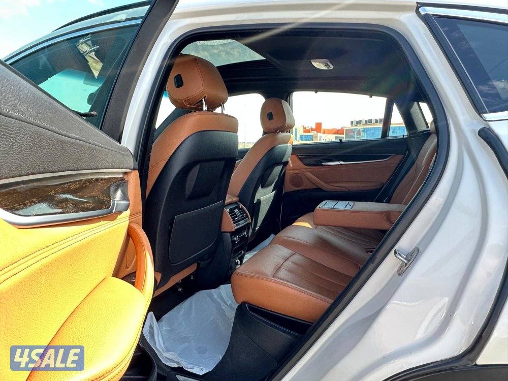 بي ام X6 موديل ٢٠١٧ بحالة الوكالة10