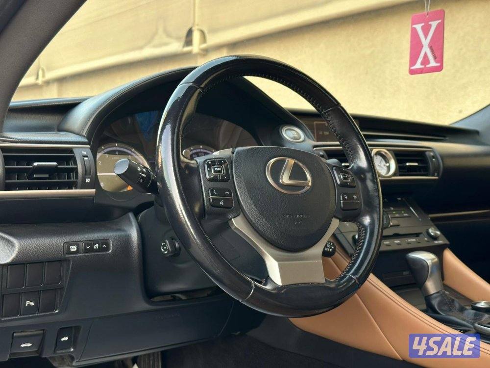 للبيع لكزس RC 200T شرط الفحص7