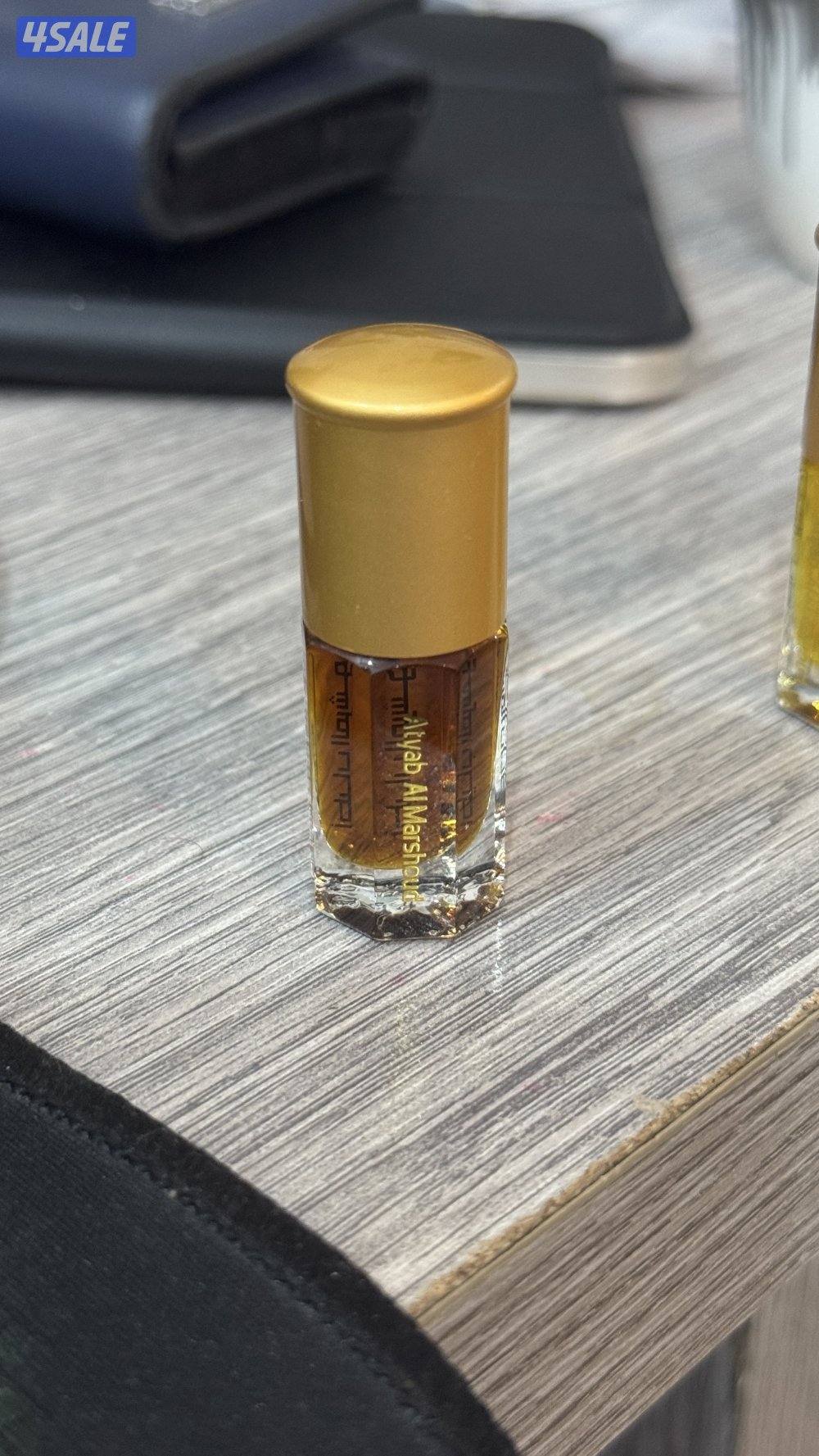 دهن عود ومسك من اطياب المرشود3