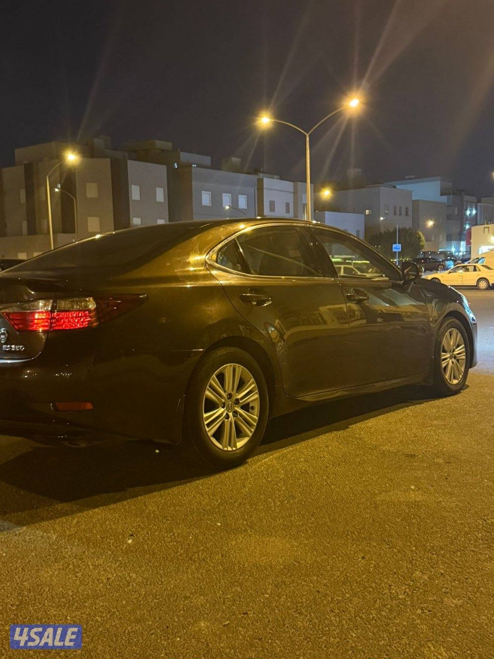 للبيع لكزس الساير 2013 es 350 6 سلندر جلد ستائر جانبيه تدفيه تبريد3