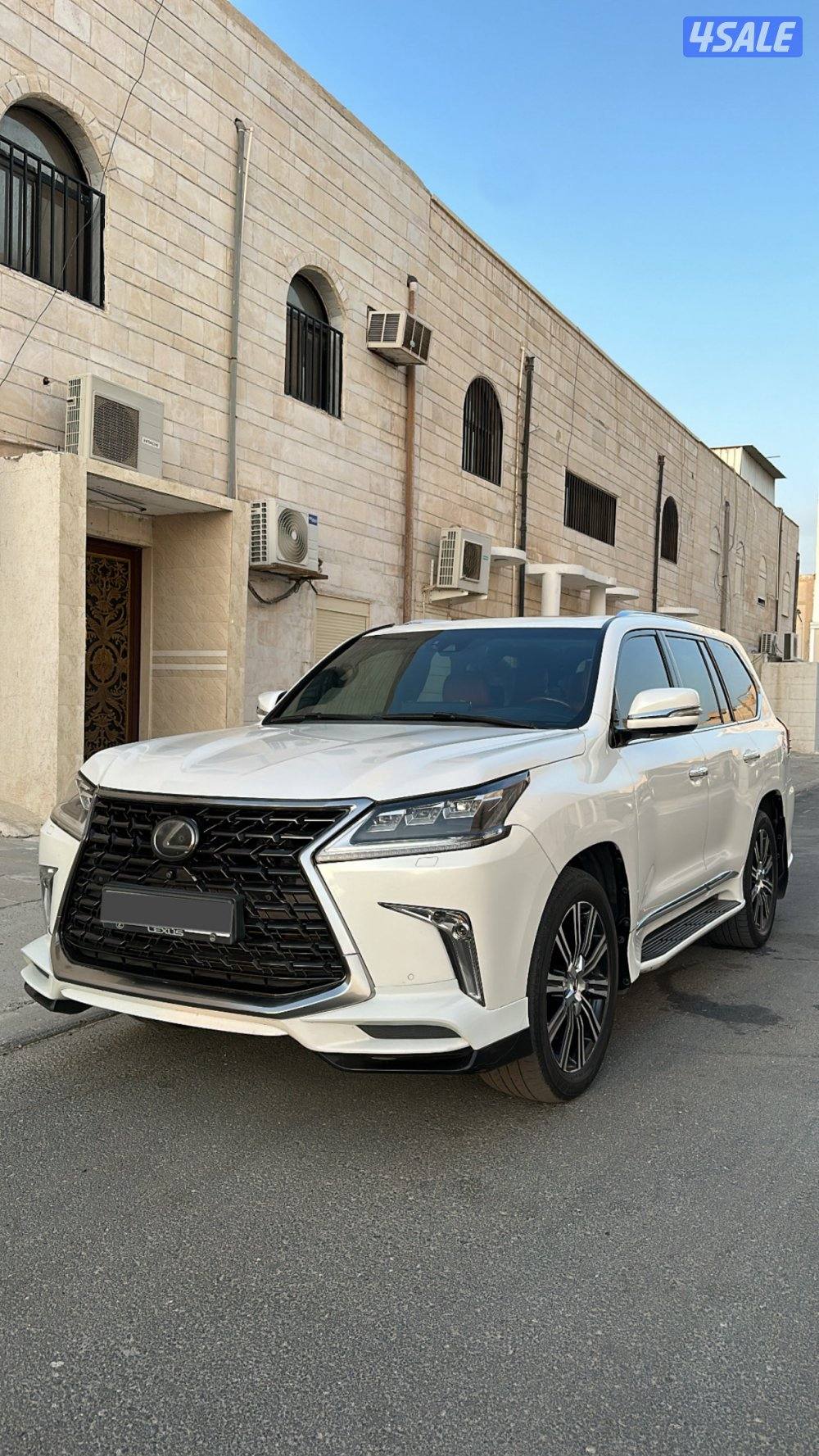 لكزس 2018 الساير0