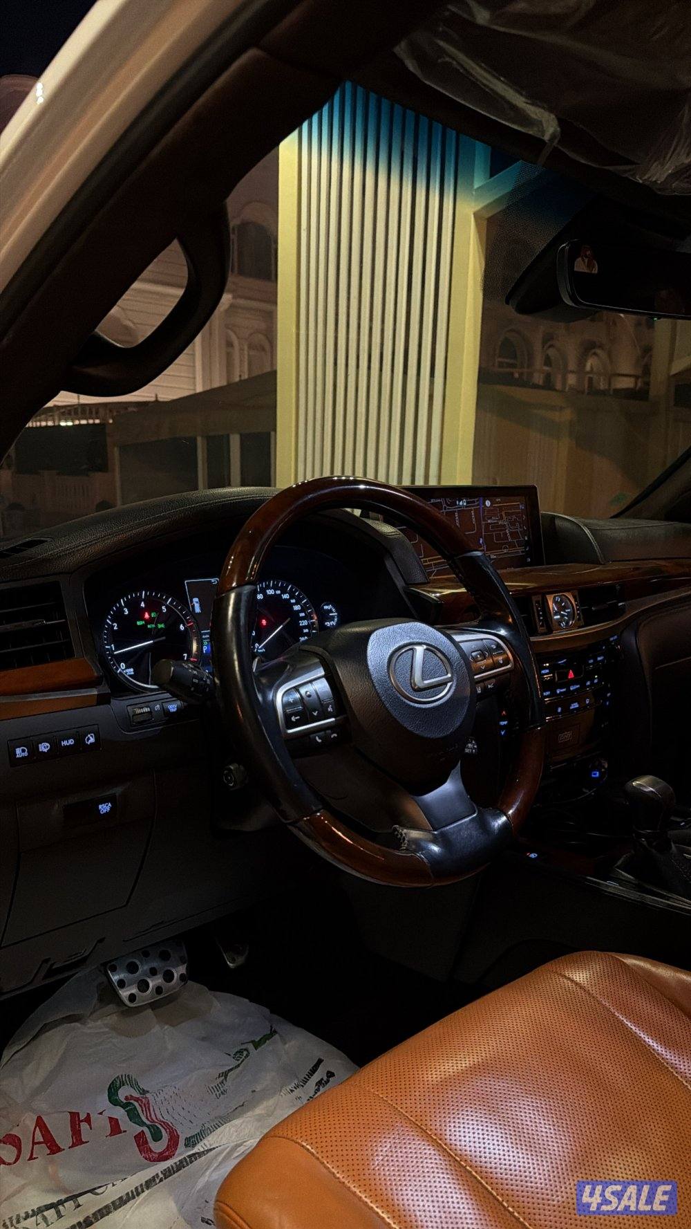 لكزس 2018 الساير4