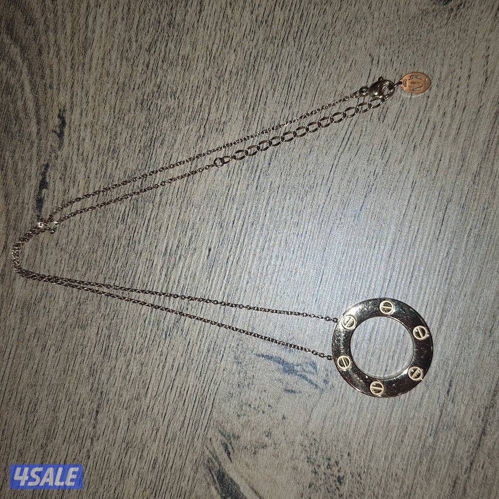 للبيع عقد كارتير love0