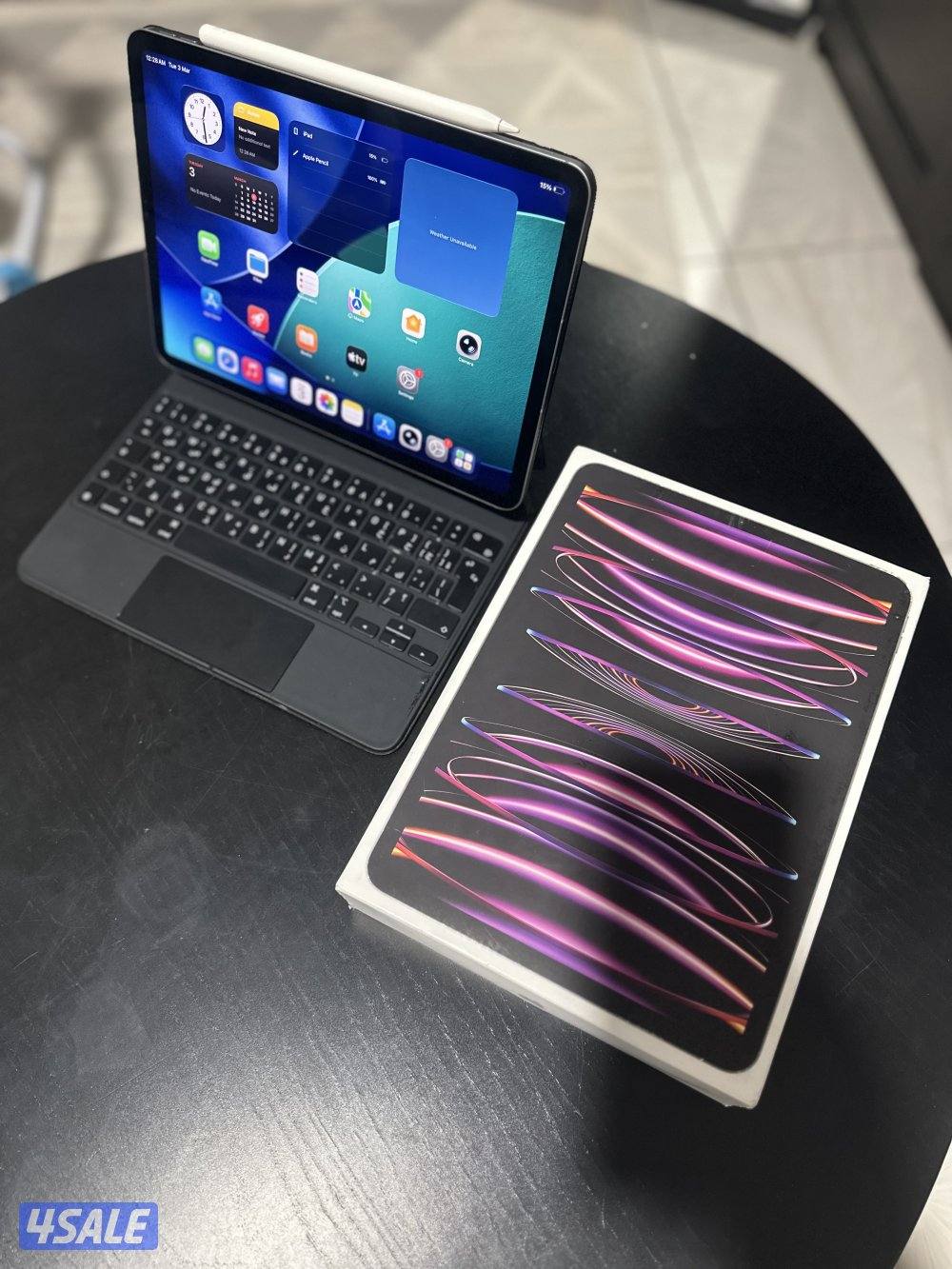 iPad Pro 11inch m2 مع كيبورد ماجيك وقلم هديه0