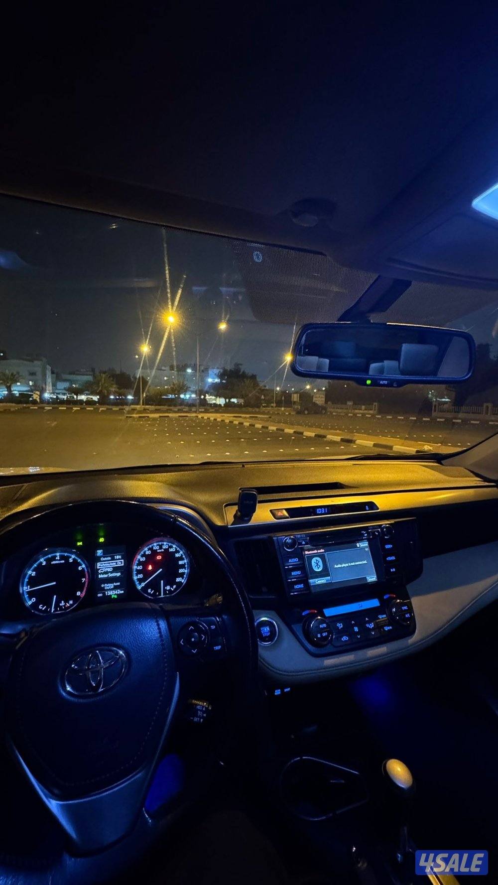 تويوتا راف فور كامل المواصفات ماشي 138 الف5