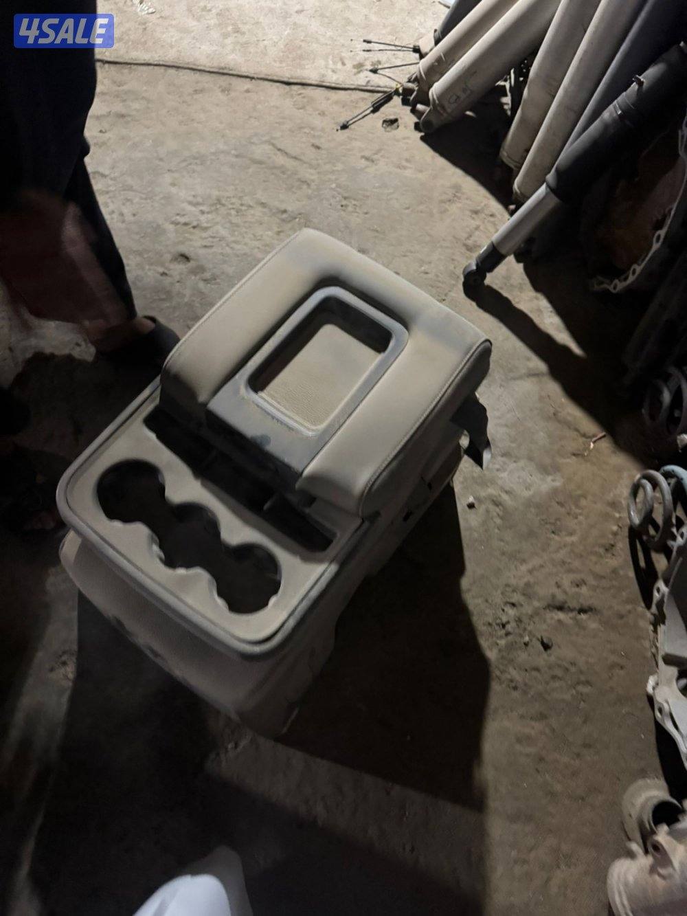 توفير جميع انواع قطع السيارت من السكراب1