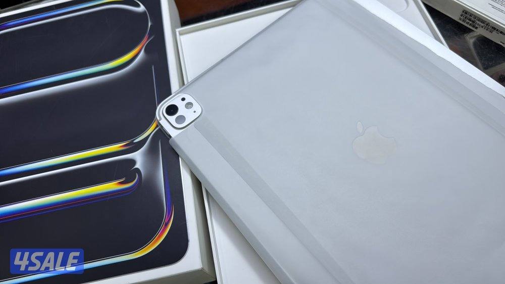 iPad Pro 13inch m5 gps + cellular battery 100% cycle count 181