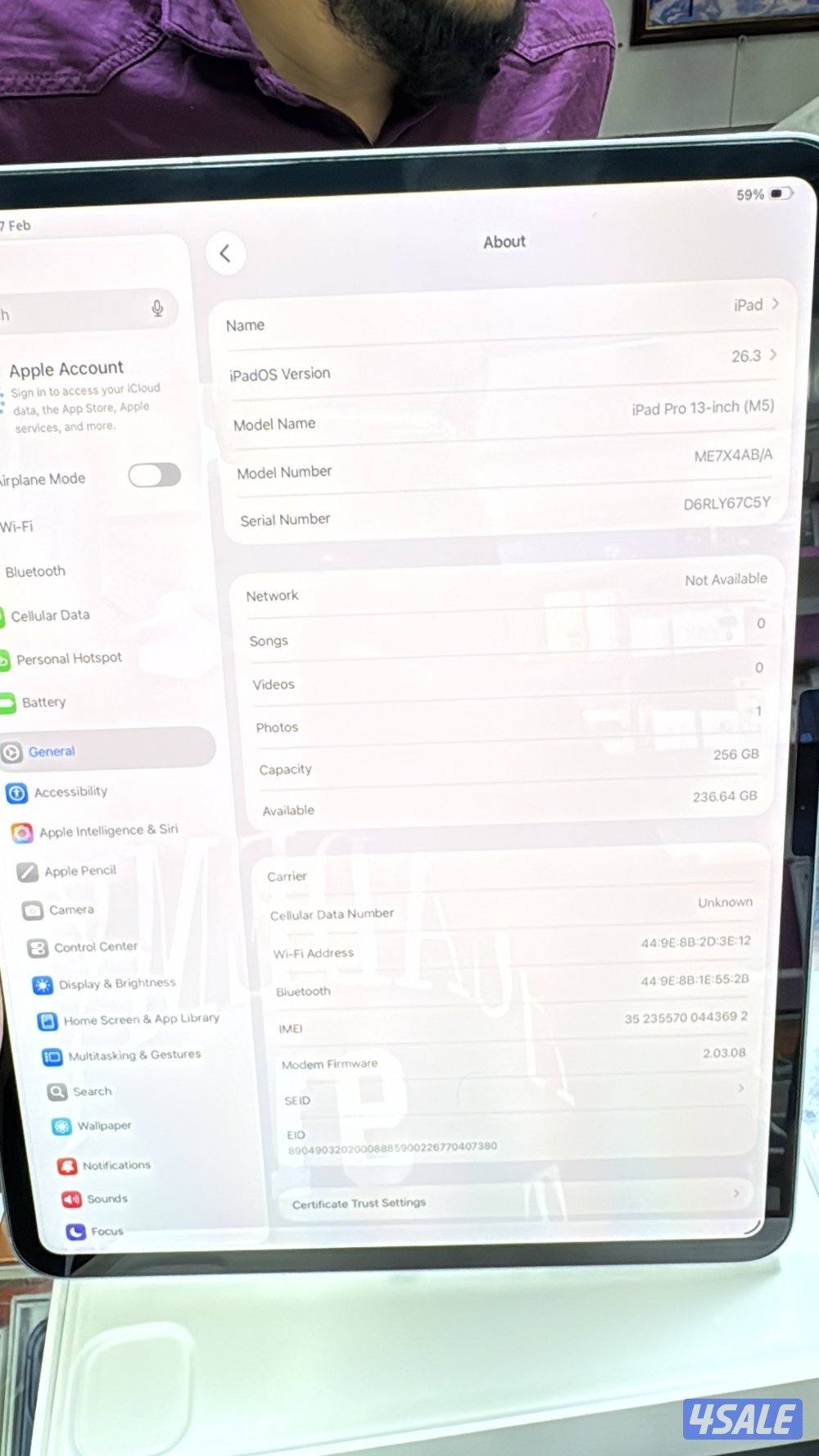 iPad Pro 13inch m5 gps + cellular battery 100% cycle count 182