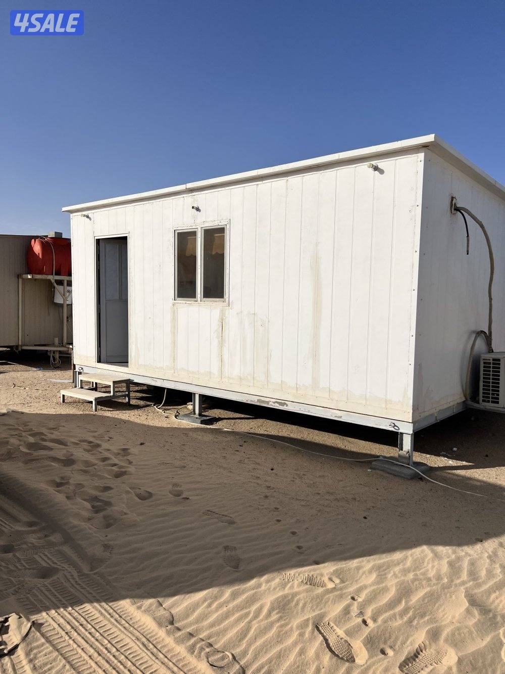 شاليه 4-6 ساندوج مع مكيف 2طن مافي خرير  الموقع السالمي حول السكراب0