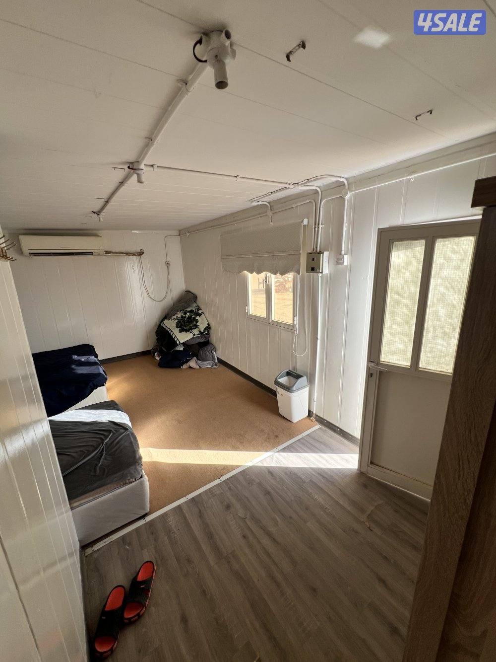 شاليه 4-6 ساندوج مع مكيف 2طن مافي خرير  الموقع السالمي حول السكراب2