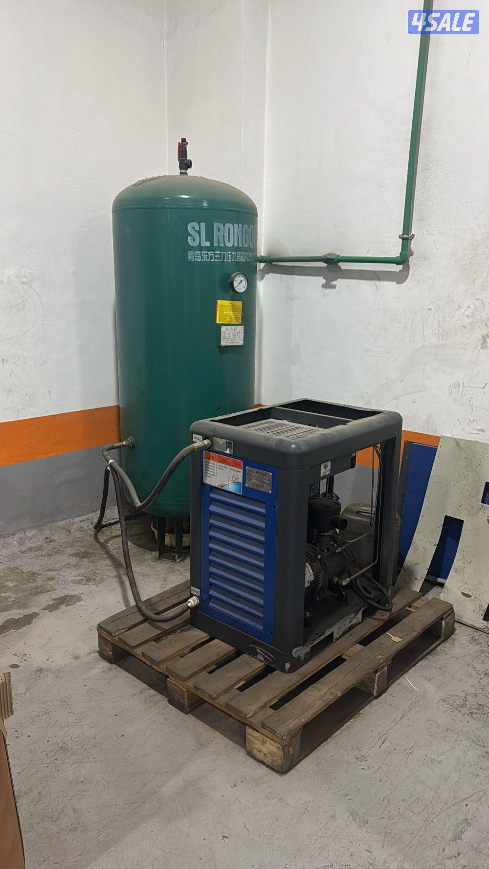 للبيع مصنع صناعة علب الكرتون مع خط تسكير العلب ودباية ومكبس0