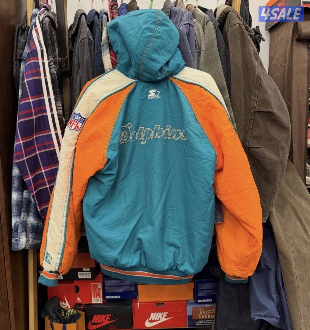 جاكيتين NFL نظاف جداً سمول و لارج4