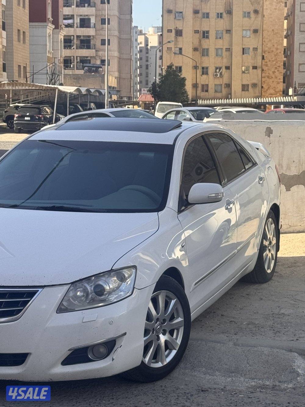 للبيع تويوتا أوريون 20096