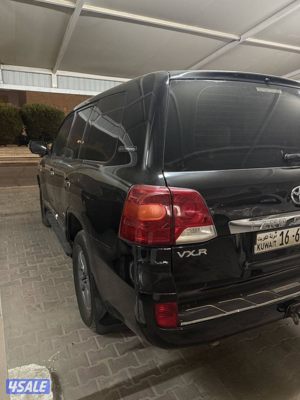 للبيع لاند كروزر 20080