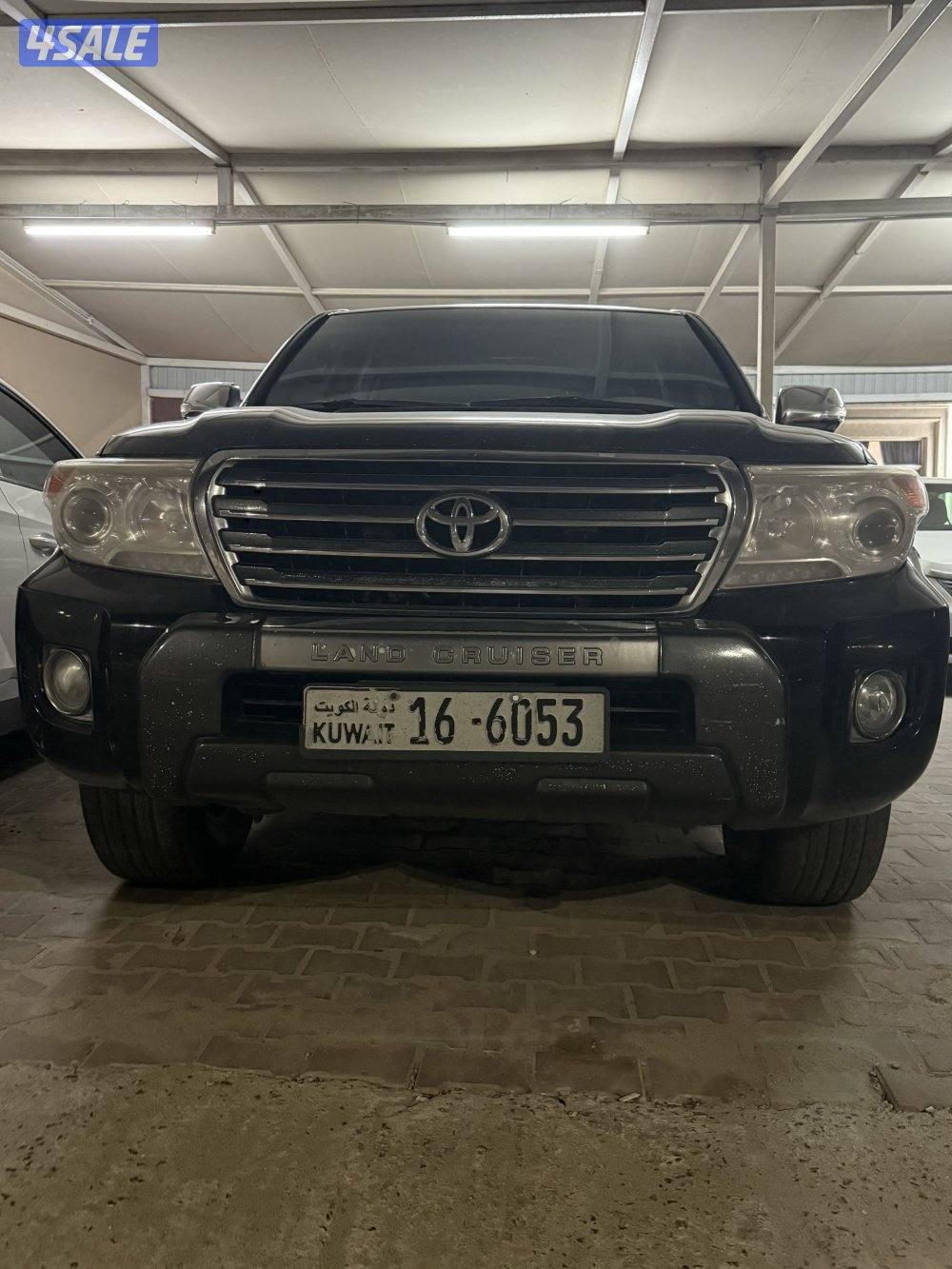 للبيع لاند كروزر 20084