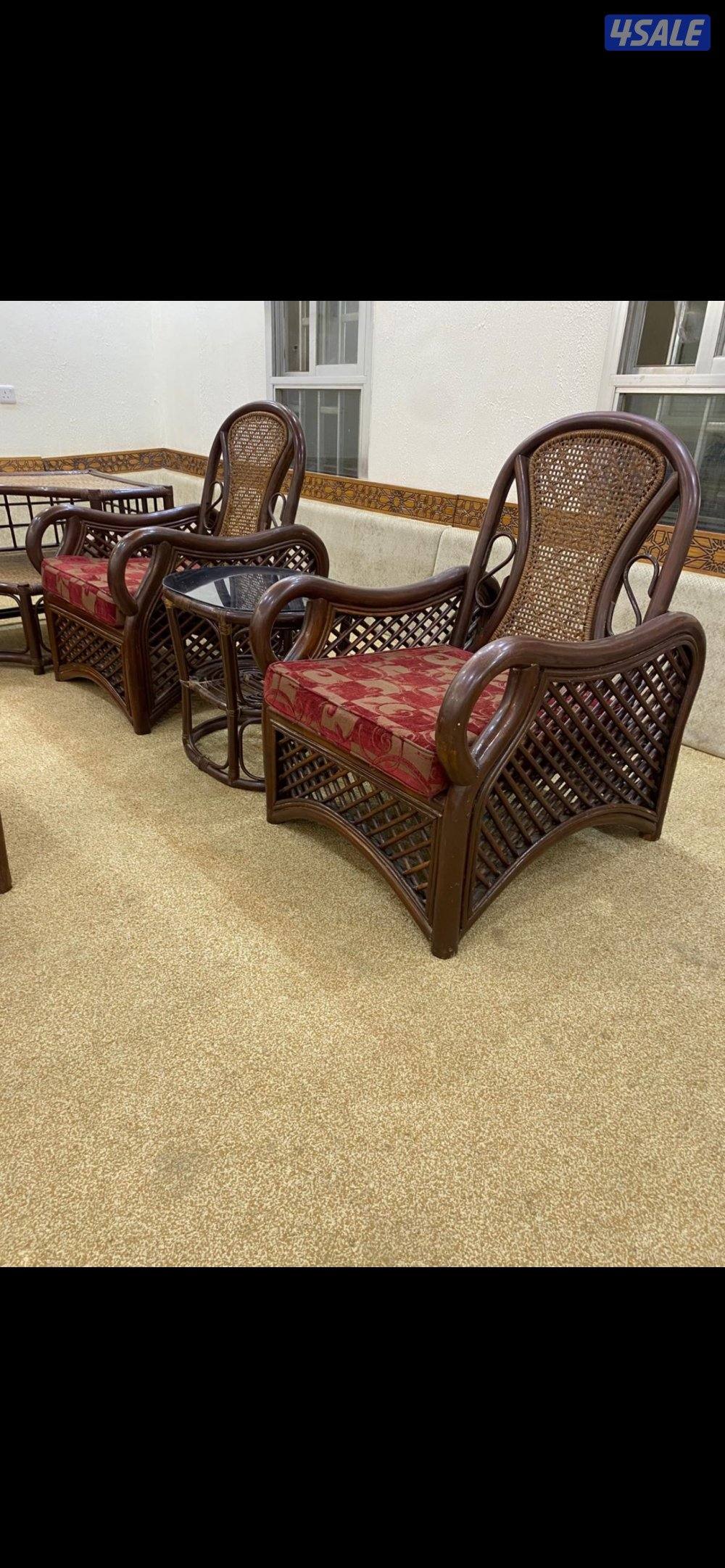 للبيع قعده خارجيه وداخليه خشب بامبو0