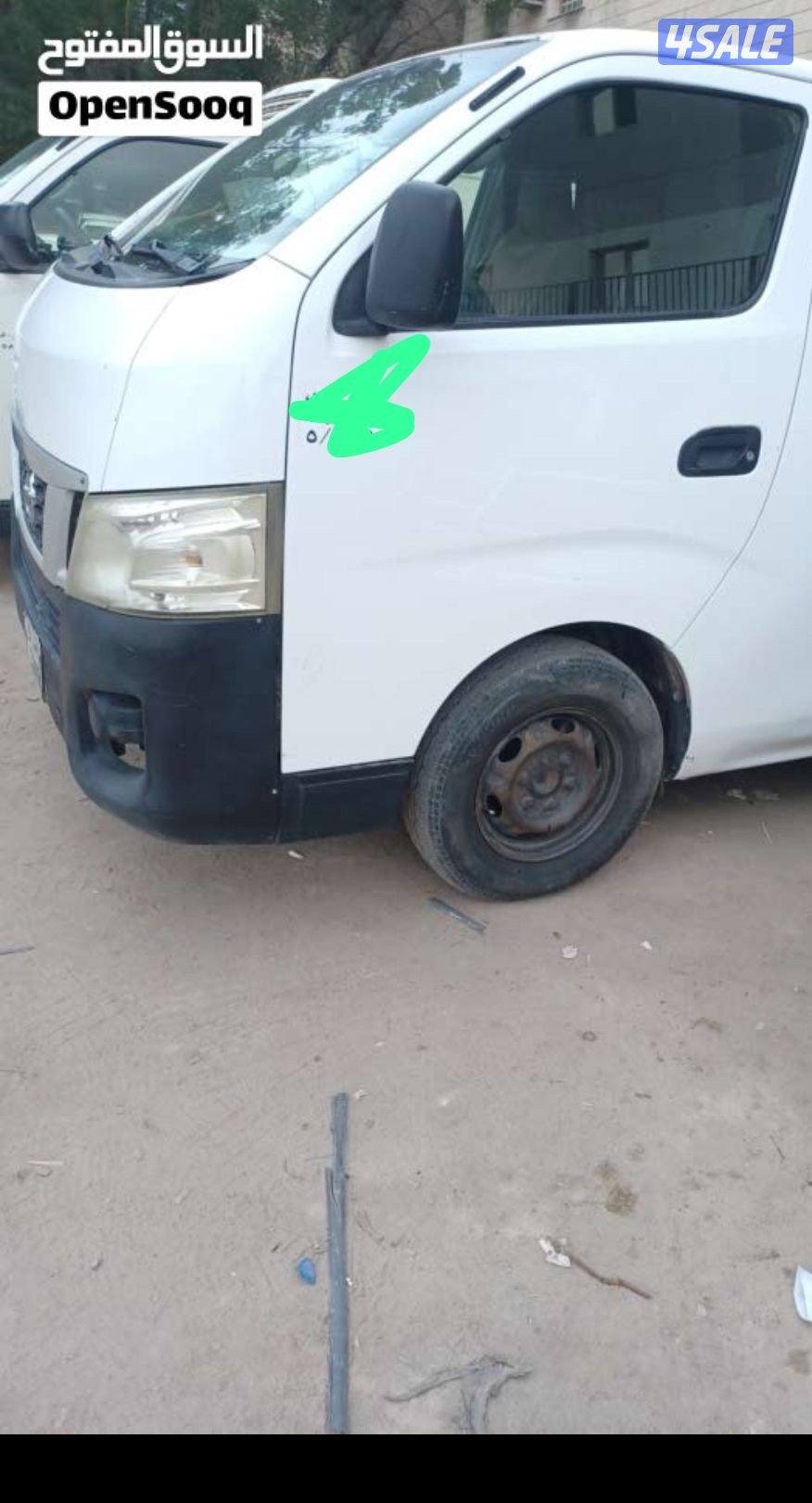 للبيع باص نيسان مغلق ٢٠١٣3