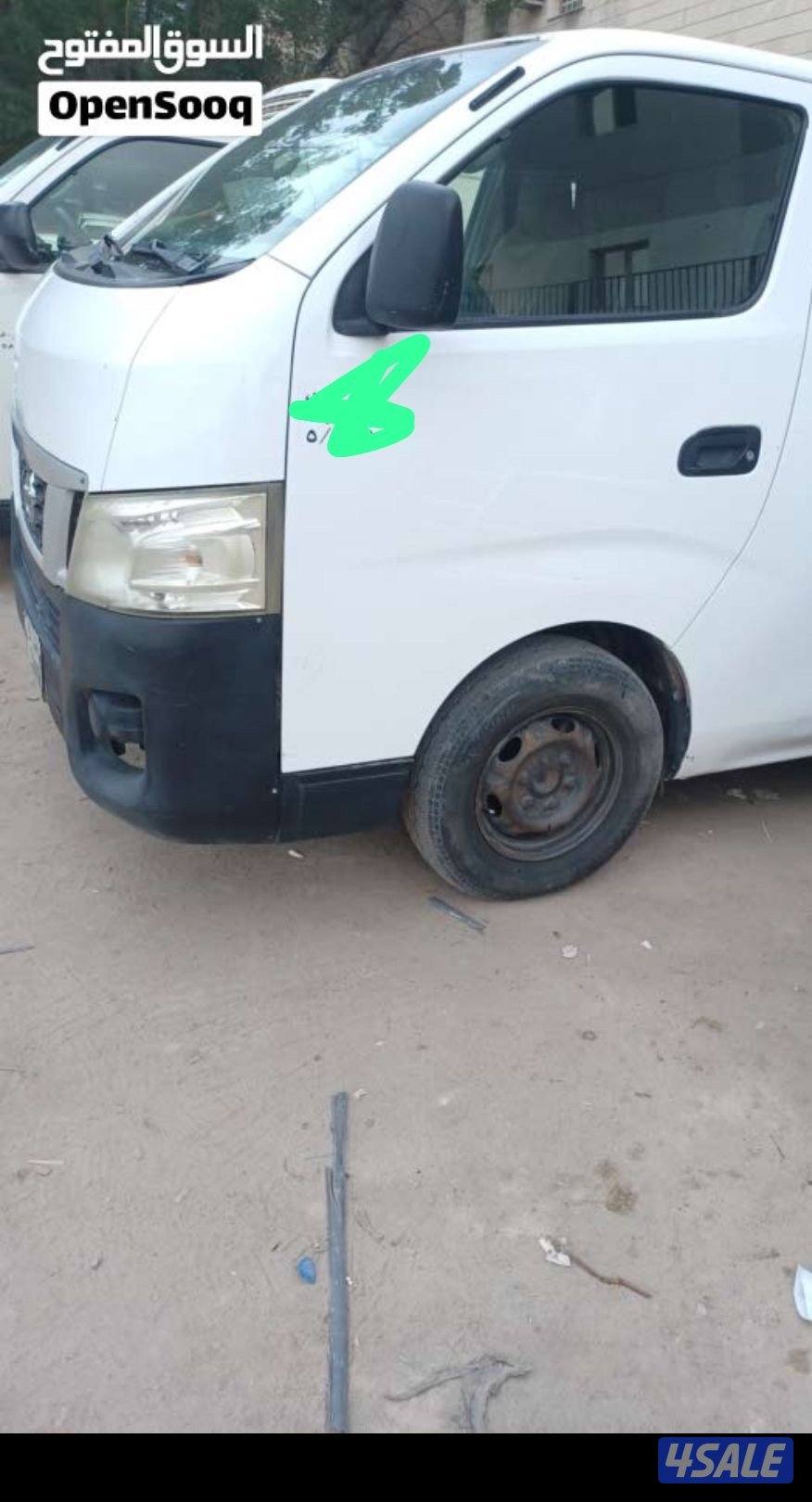 للبيع باص نيسان مغلق ٢٠١٣2