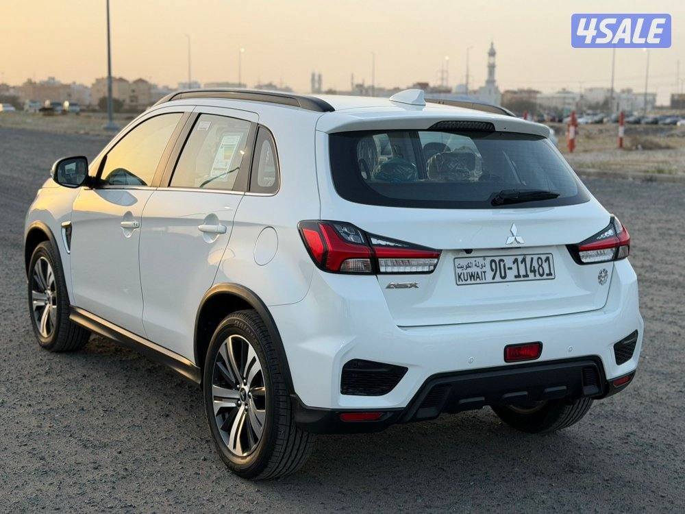 ميتسوبيشي 2024 نوع ASX1