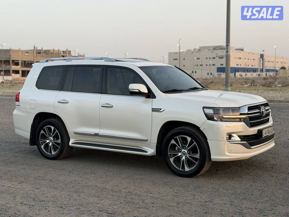 لاندكروز 2020 تورنق عداد 120 كم3