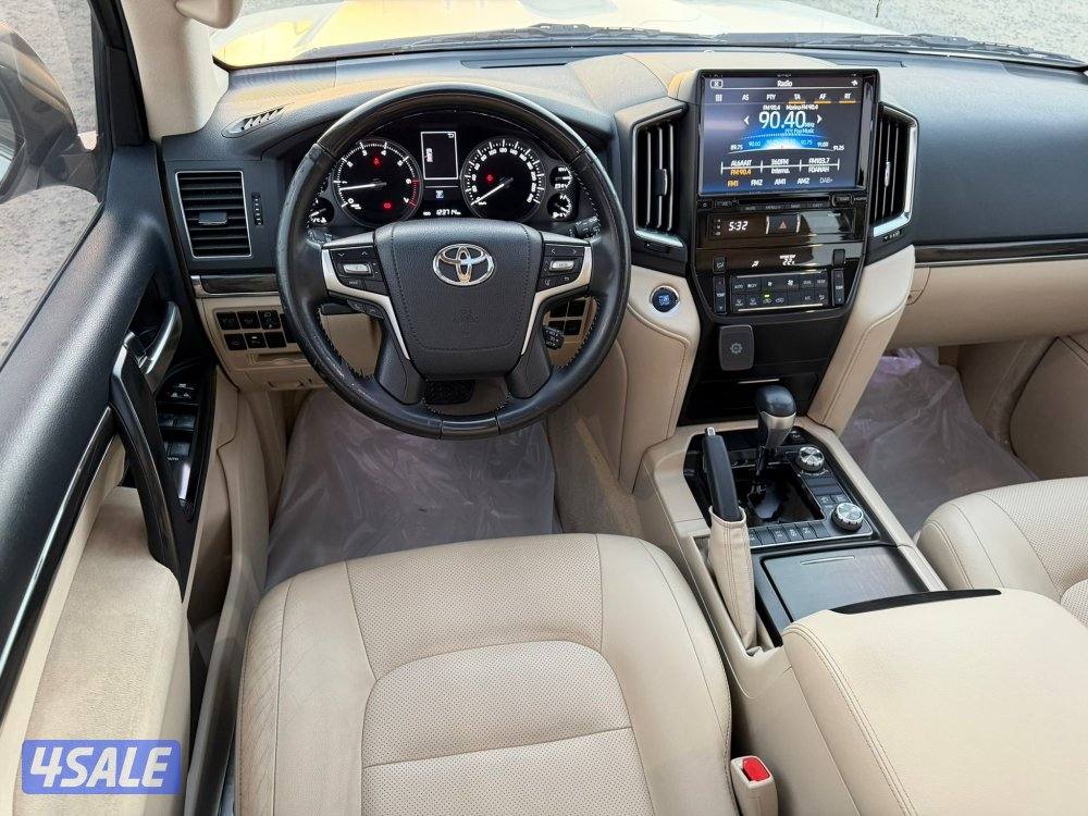 لاندكروز 2020 تورنق عداد 120 كم8