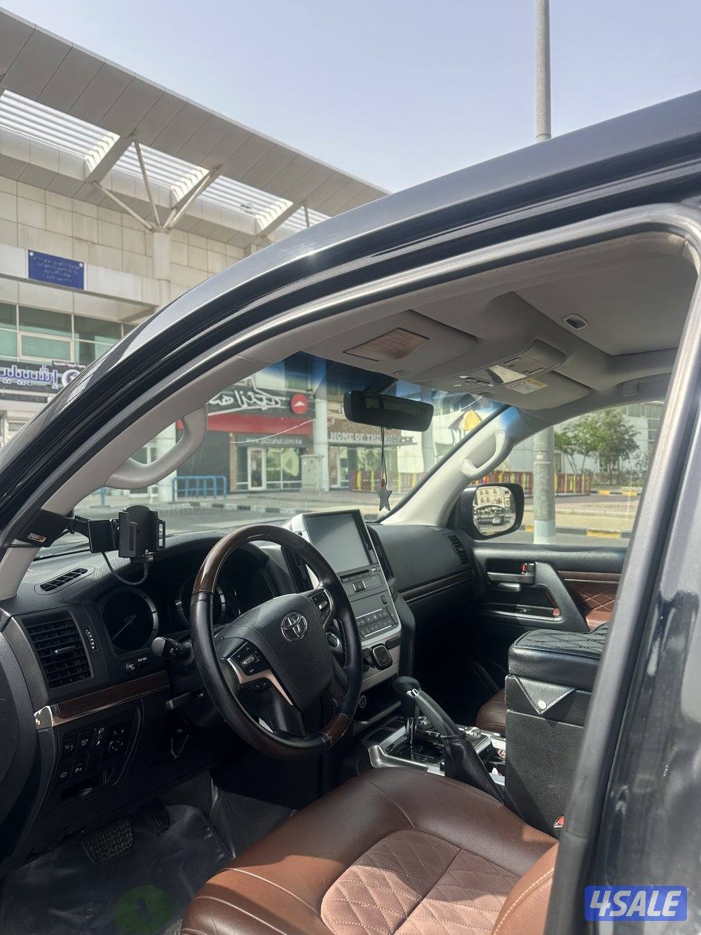 لاندكروزر Gxr تورنق موديل 20191