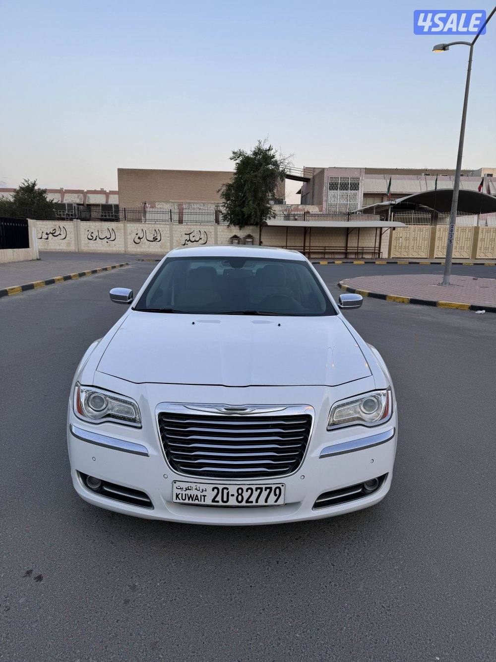 كرايزلر C300 صبغ الوكاله4