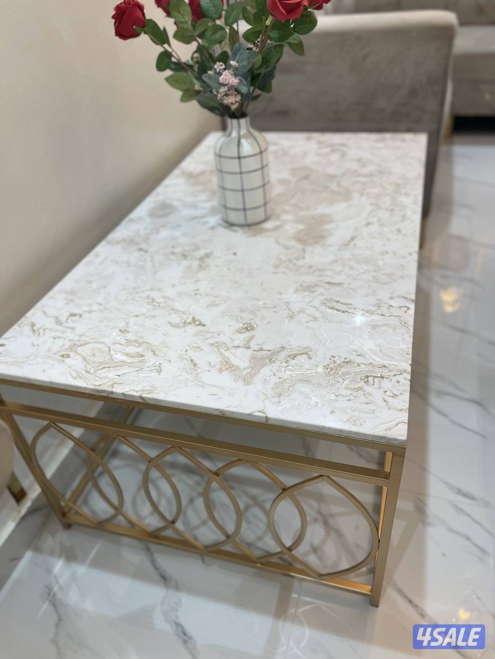 طاولة سيراميك1