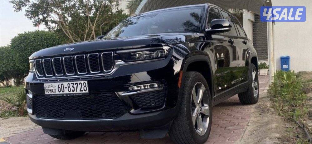 للبيع جراند شروكي صبغ الوكاله بحاله نظيفه جدا0