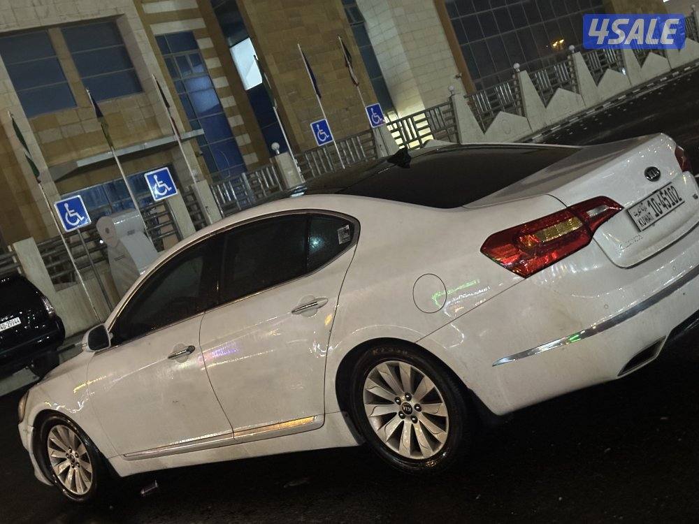 كيا كادينزا ماشي ٢٤٤2