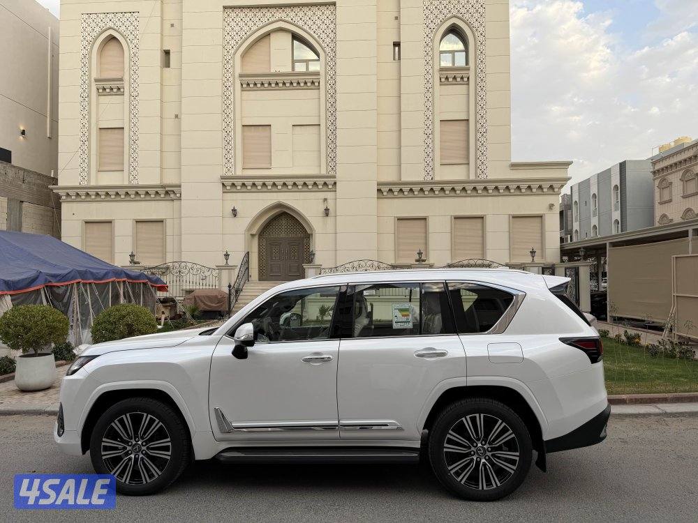 لكسز   LX 600  الدرجه الاولي  اصفااار استلام  من الوكاله  للجادين9