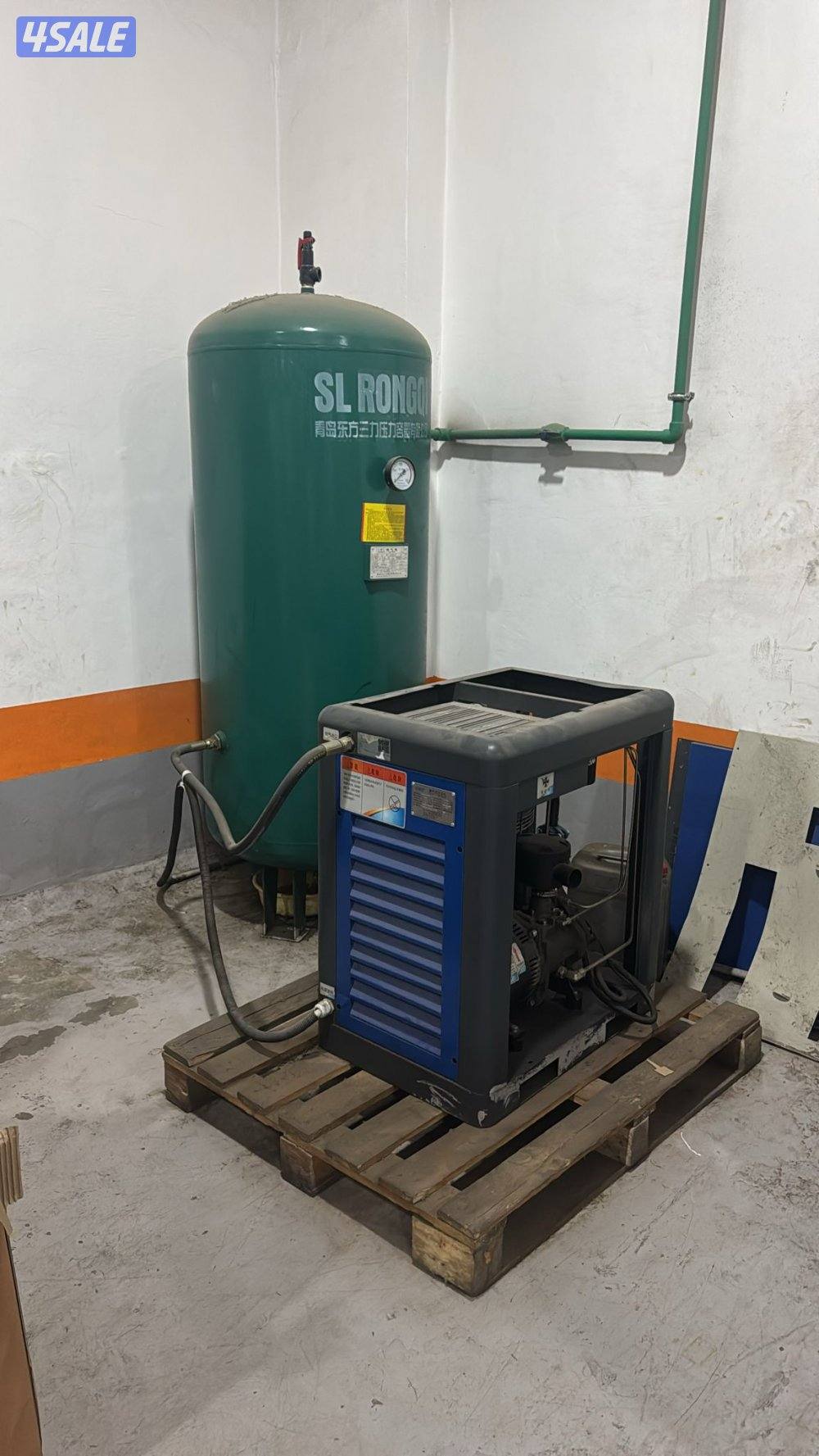 للبيع مصنع صناعة علب الكرتون مع خط تسكير العلب ودباية ومكبس0