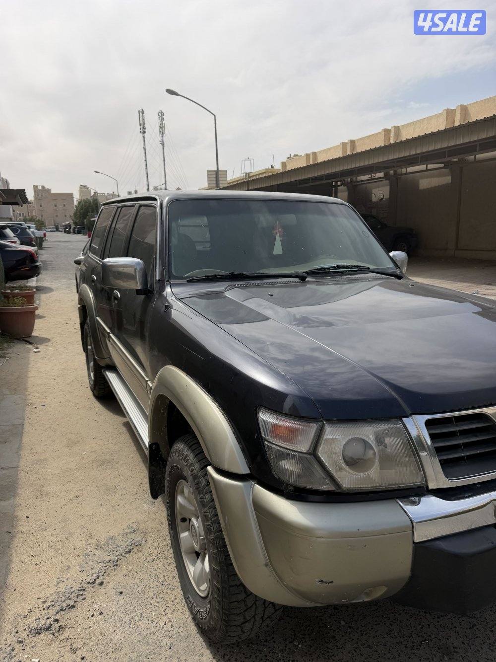 للبيع جيب سفاري موديل 1999 بحالة جيدة جداً0