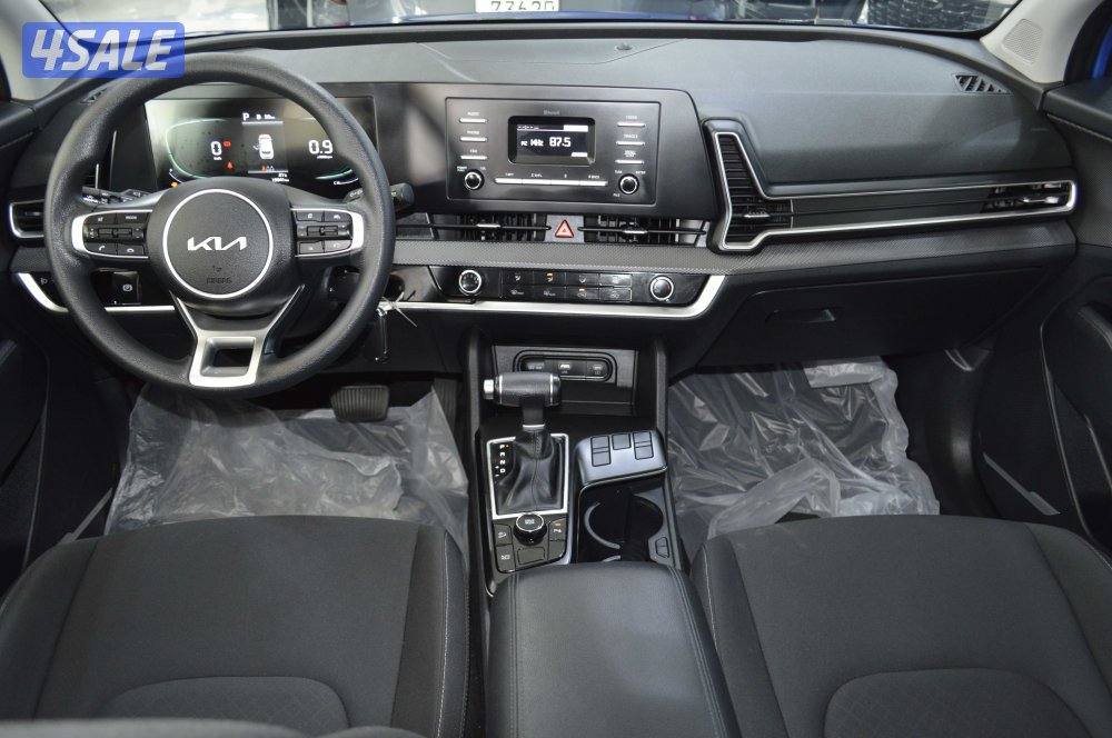 2023 Kia Sportage | 2.0L LX | Excellent Condition | Low Mileage6