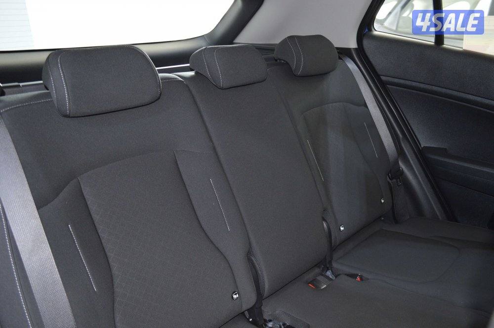 2023 Kia Sportage | 2.0L LX | Excellent Condition | Low Mileage10