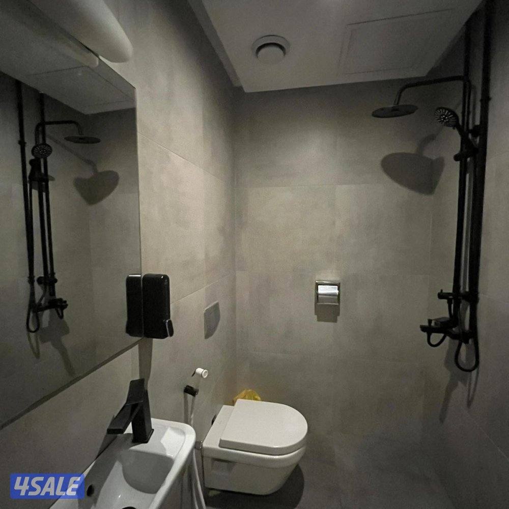 دور كامل تجاري مع فترة سماح للإيجار في السالمية5