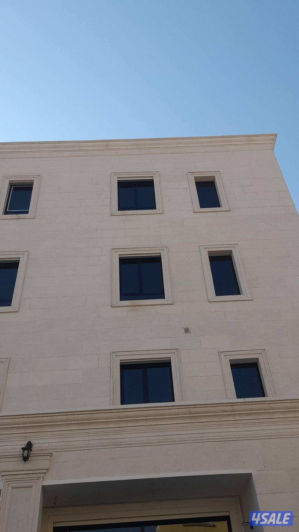 ابو علي لتوريد وتركيب جميع انواع الحجر والرخام ت2