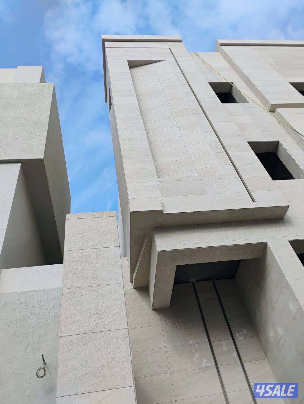 ابو علي لتوريد وتركيب جميع انواع الحجر والرخام ت12