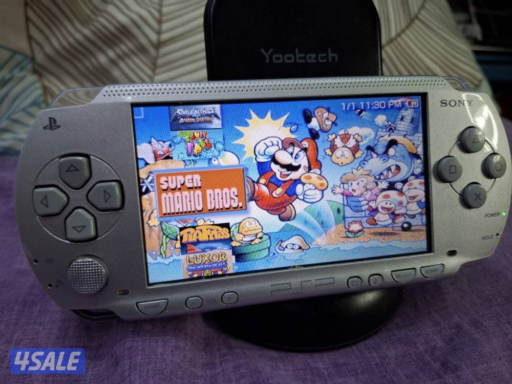 PSP SONY P1000 MODEL GREY COLOR 8GB SONY SD CARD WITH 50 AMAZING GAMES2