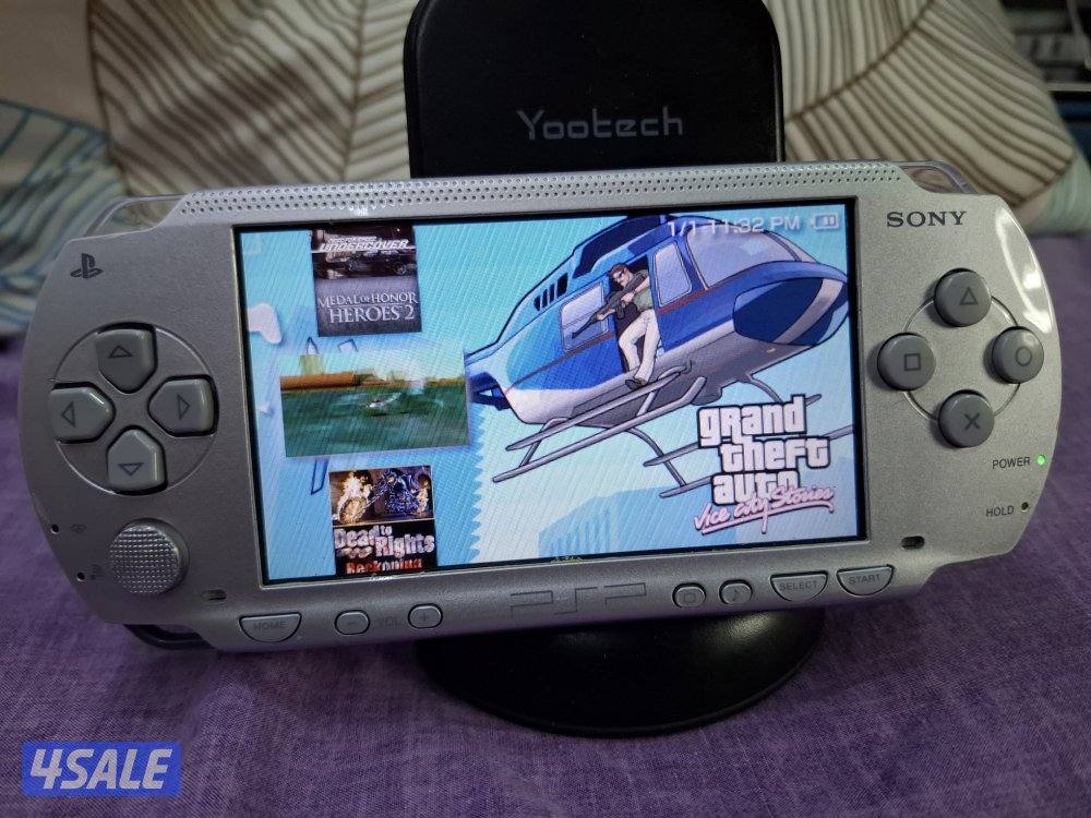 PSP SONY P1000 MODEL GREY COLOR 8GB SONY SD CARD WITH 50 AMAZING GAMES10