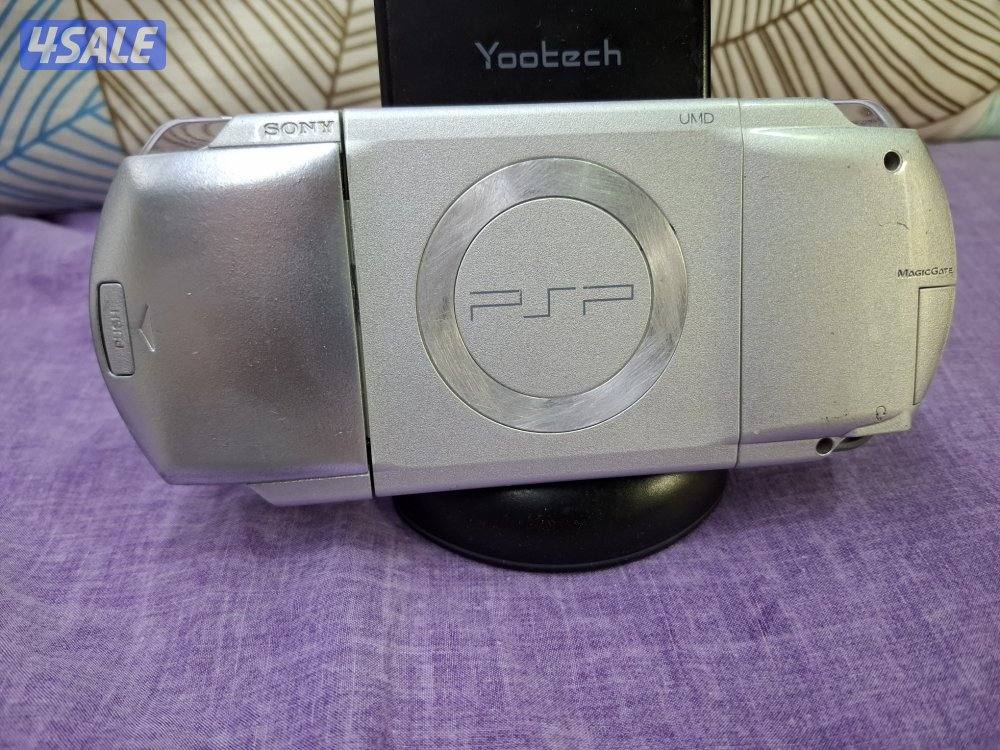 PSP SONY P1000 MODEL GREY COLOR 8GB SONY SD CARD WITH 50 AMAZING GAMES12