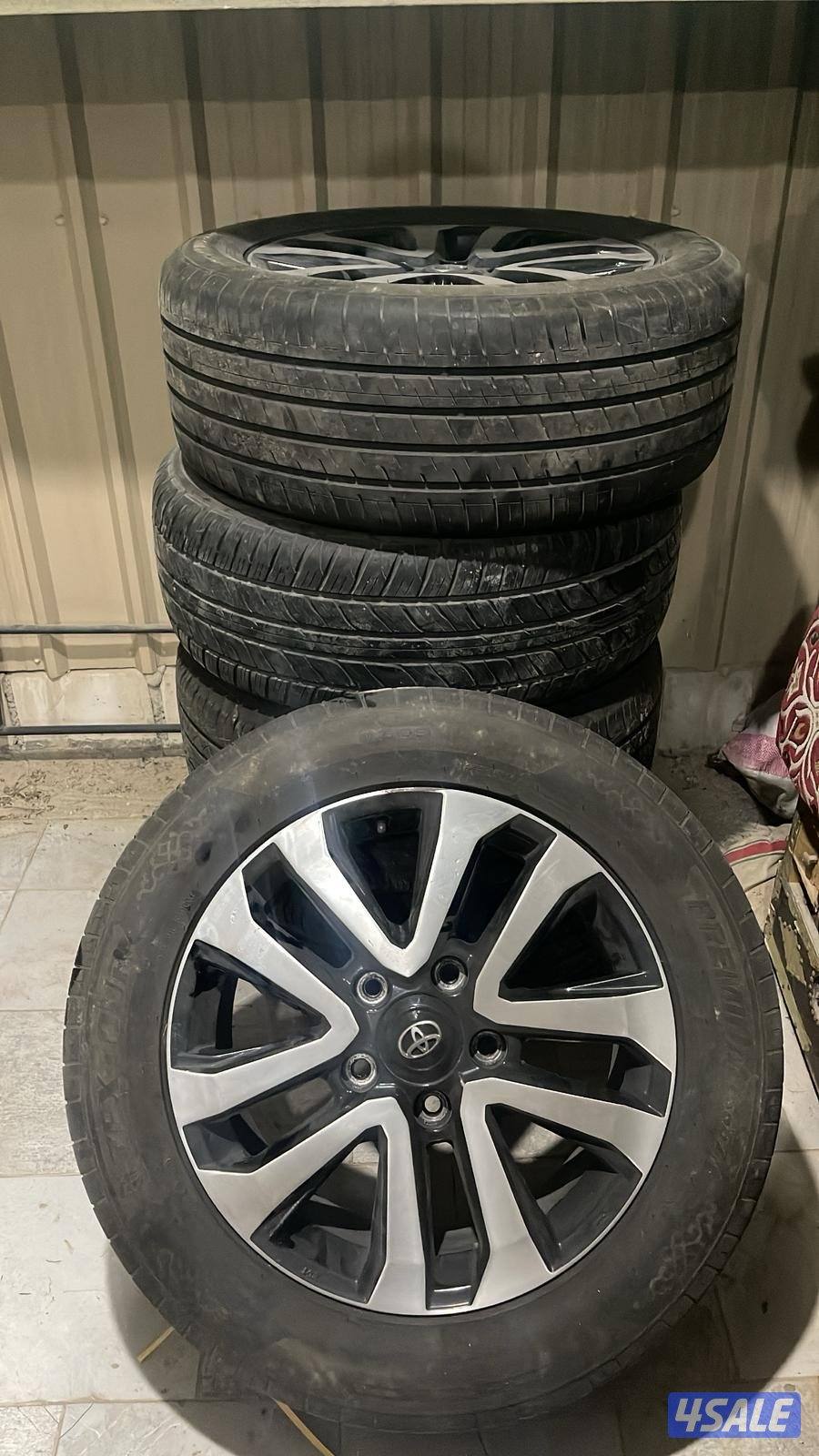 5 رنقات اصليه لاند كروز تورنق مع توايرهم0