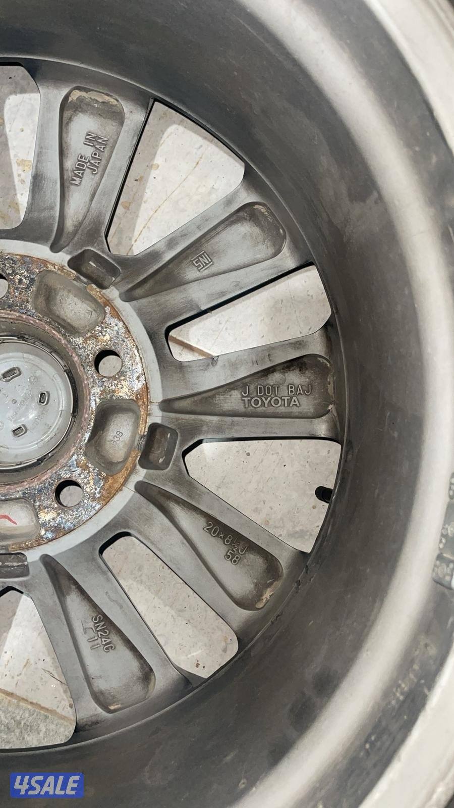 5 رنقات اصليه لاند كروز تورنق مع توايرهم3