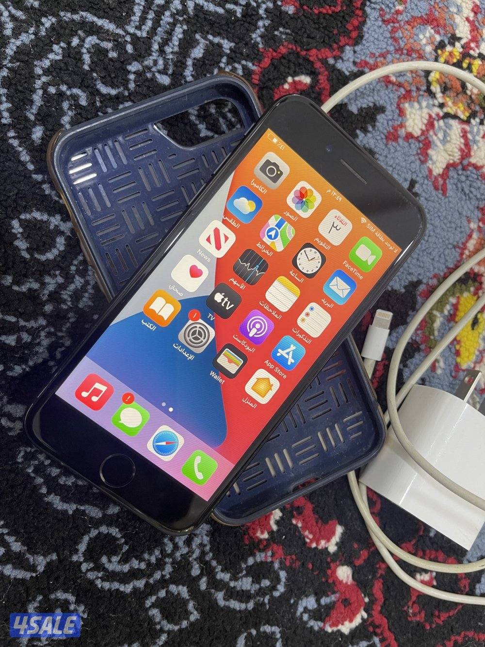 ايفون 7 السابع 128 قيقا بطارية 100 نظيف وشغال تمام مع الشحن4