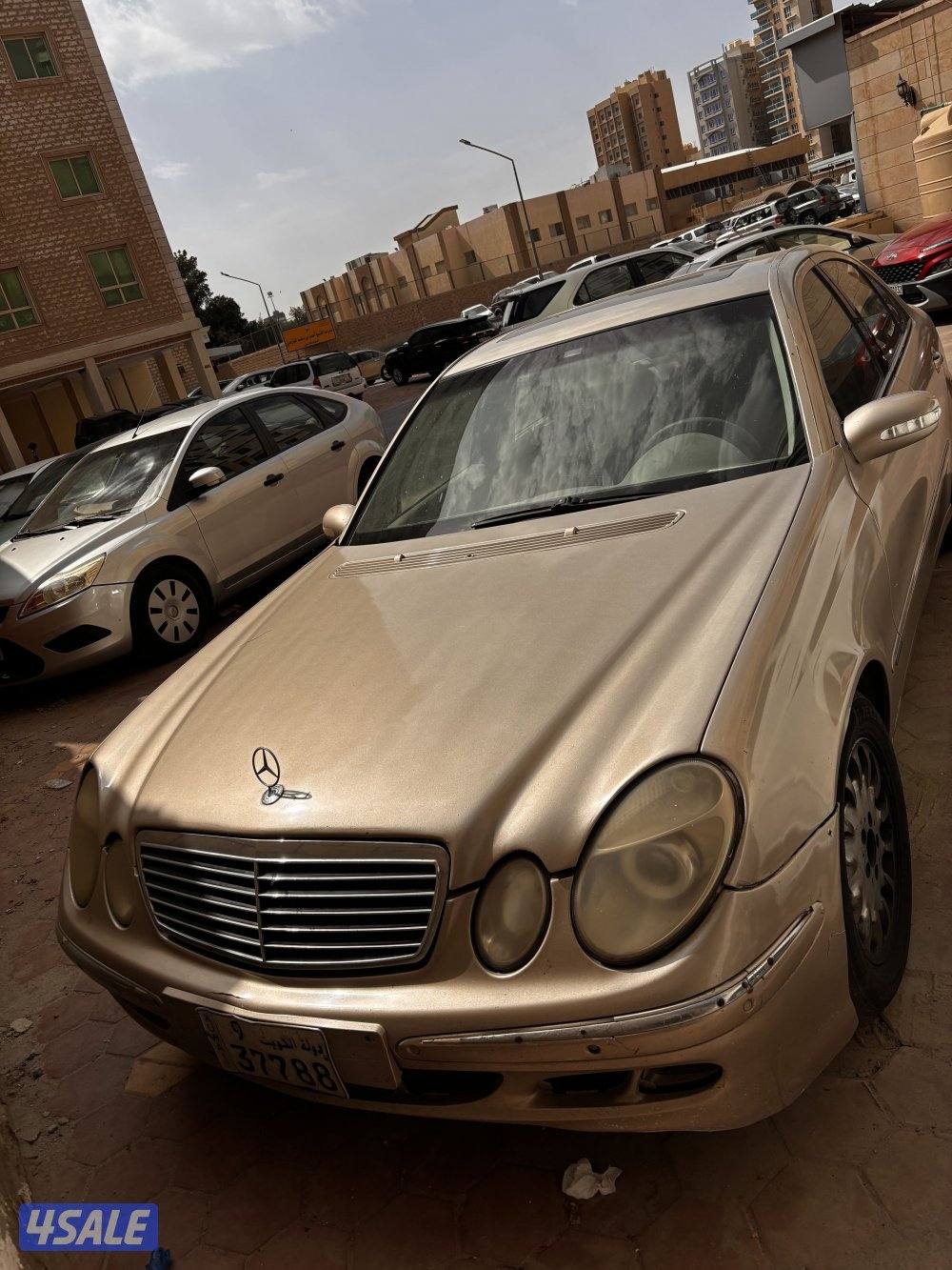 مرسيدس للبيع E2405