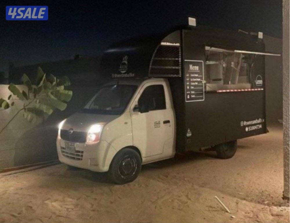 مطلوب موظفات فود ترك لتلقي الطلب سبق الخبره وهذب الشكل .0