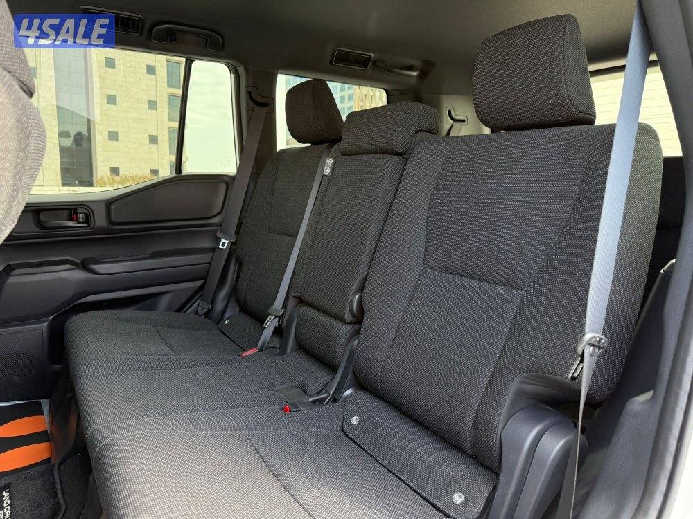 للبيع برادو BX موديل 2024 ماشي 26 الف كم9